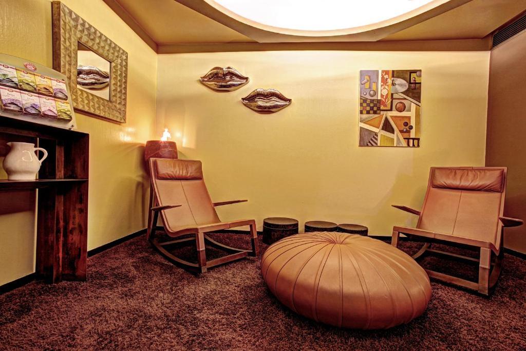Hotel Regina San Martino Di Castrozza Buitenkant foto